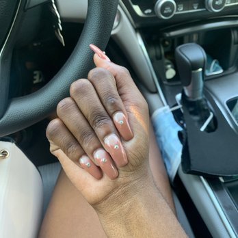 Hollywood Nails and Spa - Nail Salons Near Me - Tampa, Florida Hollywood Nails and Spa - Nail Salons Near Me - Tampa, Florida