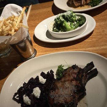 Hillstone Restaurant - New American Near Me - Coral Gables, Florida