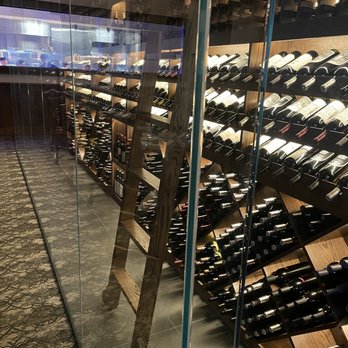 Meehan's Chophouse - Wine cellar - Steakhouses Near Me - Mansfield, Texas Meehan's Chophouse - Wine cellar - Steakhouses Near Me - Mansfield, Texas