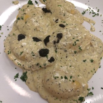Nella Pizza e Pasta - Pizza Near Me - Chicago, Illinois