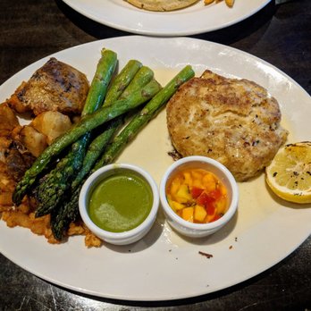 Yard House - Crab cake with asparagus and torn potato. Pretty good. - Bars Near Me - Roseville, California Yard House - Crab cake with asparagus and torn potato. Pretty good. - Bars Near Me - Roseville, California