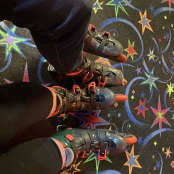 Roller World - Rollerblades!! Little beat up but did the job! - Skating Rinks Near Me - Saugus, Massachusetts
