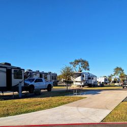 Gather Campground - The drive-through pad sites are the widest foundation pads I've ever stayed at.