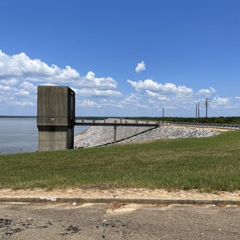 Wright Patman Dam & Lake - Lakes Near Me - Queen City, Texas Wright Patman Dam & Lake - Lakes Near Me - Queen City, Texas