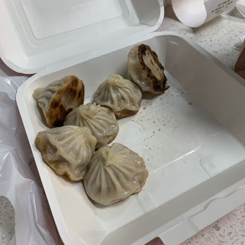 Juicy Dumpling - pan fried xlb - Dim Sum Near Me - Toronto, Ontario