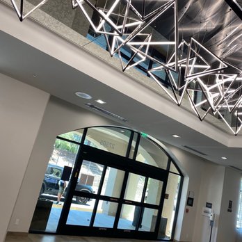 SpringHill Suites by Marriott Valencia - Cool light's - Hotels Near Me - Valencia, California SpringHill Suites by Marriott Valencia - Cool light's - Hotels Near Me - Valencia, California