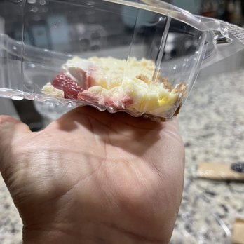 Kneaders Bakery & Cafe - Strawberry cheesecake? - Bakeries Near Me - San Antonio, Texas
