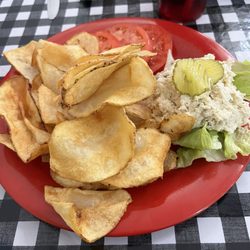 The Farmer's Kitchen - Chicken salad with potato chips