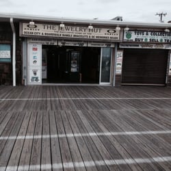 Jewelry Hut
