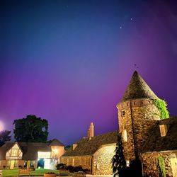 Graylyn Hotel - The silo at the Mews with the Northern Lights