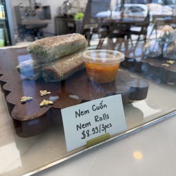Bread Spot - Nem Rolls (3pcs) - Nem Cun - Vietnamese Near Me - Rosemead, California