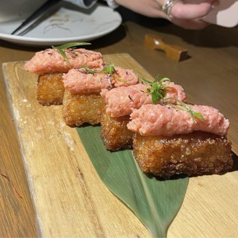 Azabu - Spicy Tuna Crispy Rice - Sushi Bars Near Me - Miami Beach, Florida