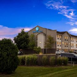 Best Western Oswego Hotel - Exterior