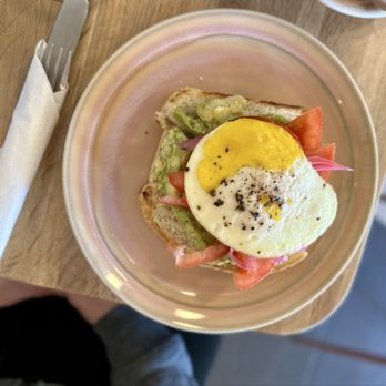KOS Coffee - Maitland - Avocado toast with egg - Coffee & Tea Near Me - Maitland, Florida