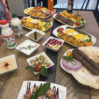 Maman Joon Kitchen Tysons - Persian/Iranian Near Me - Tysons, Virginia