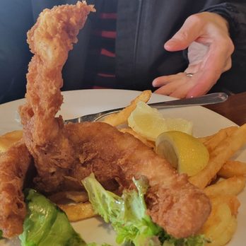 Miramar Beach Restaurant - Fish & Chips - Seafood Near Me - Half Moon Bay, California