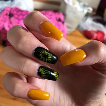 LOVELY NAILS - Updated October 2025 - 908 Wyoming Ave