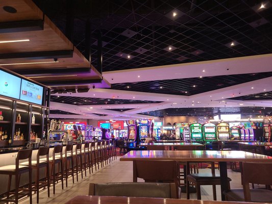 Hollywood Casino Morgantown by null