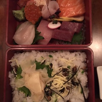 Wasan Brooklyn - Chirashi, very nice presentation - Japanese Near Me - Brooklyn, New York Wasan Brooklyn - Chirashi, very nice presentation - Japanese Near Me - Brooklyn, New York