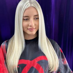 Sara's Beauty Salon - Blonde Highlights