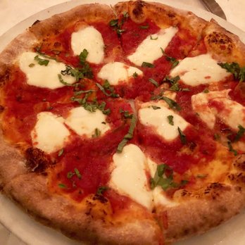 Cafe Santorini - Margherita Pizza - Italian Near Me - Pasadena, California