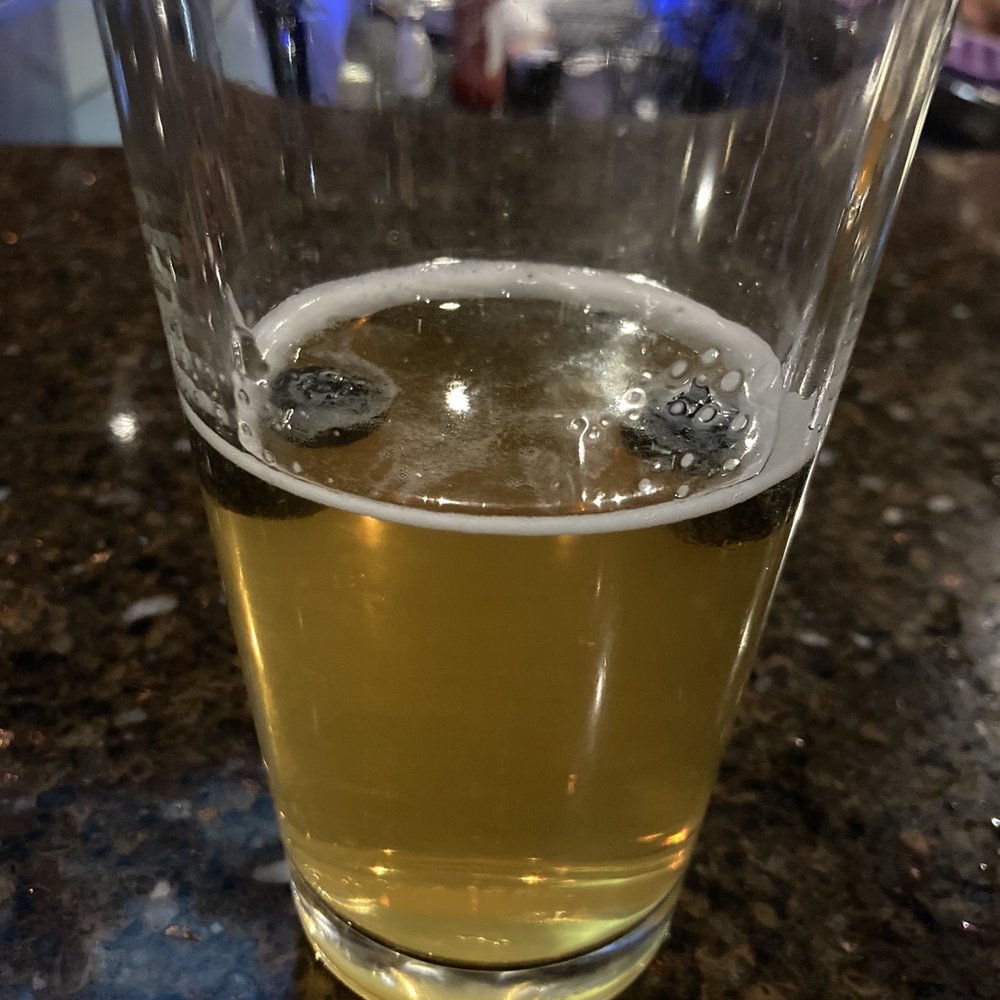 Anchor Bar - Niagara Falls - Ellicottville Blueberry beer. Pretty awesome - Chicken Wings Near Me - Niagara Falls, New York