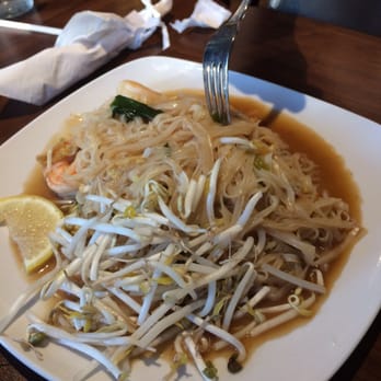 Angel's Thai Cafe - Pad Thai would be good if it wasn't so damn salty. - Thai Near Me - Grand Rapids, Michigan