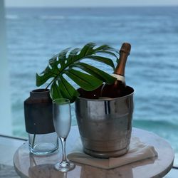 Moonglade Travel - Enjoy a chilled bottle of champagne while you take in this spectacular view at the Condado Ocean Club hotel in San Juan, Puerto Rico.