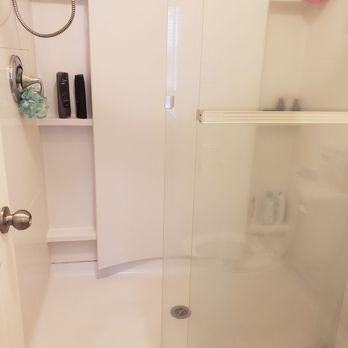 Andrade’s Carpet Cleaning - Sparkling shower - Carpet Cleaning Near Me - Bakersfield, California Andrade’s Carpet Cleaning - Sparkling shower - Carpet Cleaning Near Me - Bakersfield, California