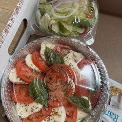 Kings New York Pizza- Hedgesville - Mozzarella Caprese salad