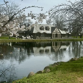 Taylor Park - Parks Near Me - Millburn, New Jersey