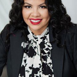 Vivian Dimas - 606 Brokers