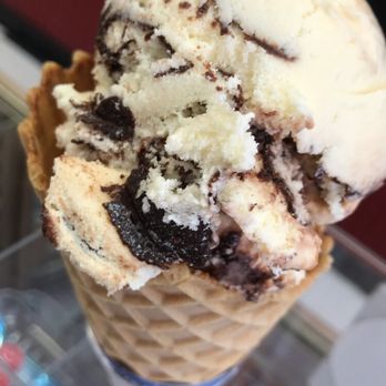 Scoops Ice Cream Shoppe - Ice Cream & Frozen Yogurt Near Me - Madison, Indiana Scoops Ice Cream Shoppe - Ice Cream & Frozen Yogurt Near Me - Madison, Indiana