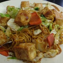 Tofu yakisoba, made with love. Tofu yakisoba, made with love.