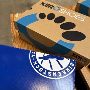 REI - Always looking for wide shoes - Outdoor Gear Near Me - Arcadia, California REI - Always looking for wide shoes - Outdoor Gear Near Me - Arcadia, California