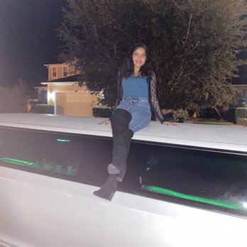 Orlando Chauffeured Services - Limos Near Me - Orlando, Florida Orlando Chauffeured Services - Limos Near Me - Orlando, Florida