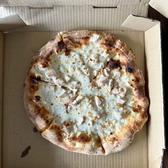 Squatch Pizza - Food Trucks Near Me Squatch Pizza - Food Trucks Near Me