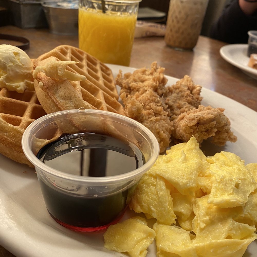 Huckleberry's - Chicken and waffles - Breakfast & Brunch Near Me - Fairfield, California Huckleberry's - Chicken and waffles - Breakfast & Brunch Near Me - Fairfield, California