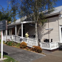 Woodside Cafe - The side deck on a sunny day.