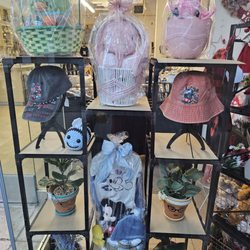 Local Handmade Gifts and Decor