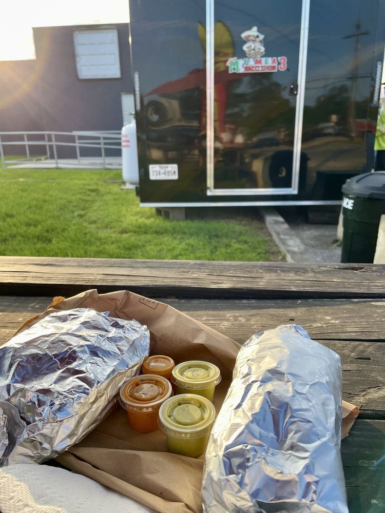 Mi Familia Taco Shop #3