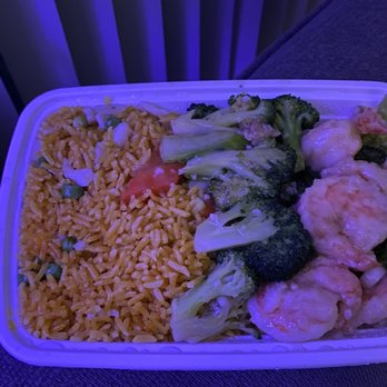 Top China - Shrimp with broccoli and Chicken Fried Rice - Chinese Near Me - Tampa, Florida Top China - Shrimp with broccoli and Chicken Fried Rice - Chinese Near Me - Tampa, Florida