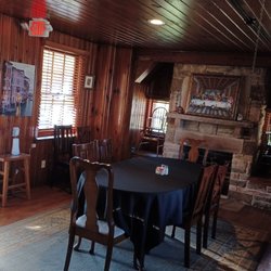 Stagecoach Place Café - Back dining room.....very private.