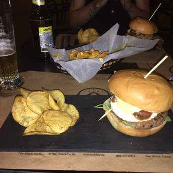 The Black Turtle - American Near Me - Valencia, V The Black Turtle - American Near Me - Valencia, V
