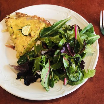 Fancy Plants Cafe - Zucchini quiche with a side salad - Vegan Near Me - Chicago, Illinois