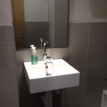 Oahu Orthodontics - Because I'm obsessed with bathrooms anywhere I go, and theirs is super clean and modern. - Orthodontists Near Me - Honolulu, Hawaii Oahu Orthodontics - Because I'm obsessed with bathrooms anywhere I go, and theirs is super clean and modern. - Orthodontists Near Me - Honolulu, Hawaii
