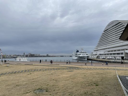 Port of Kobe Earthquake Memorial Park by null