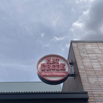 Hat Creek Burger Company - Burgers Near Me - Temple, Texas