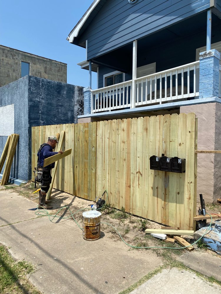 Slide of Dale Construction & Renovation