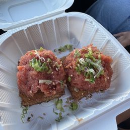 Rice Krispy Spicy Tuna
